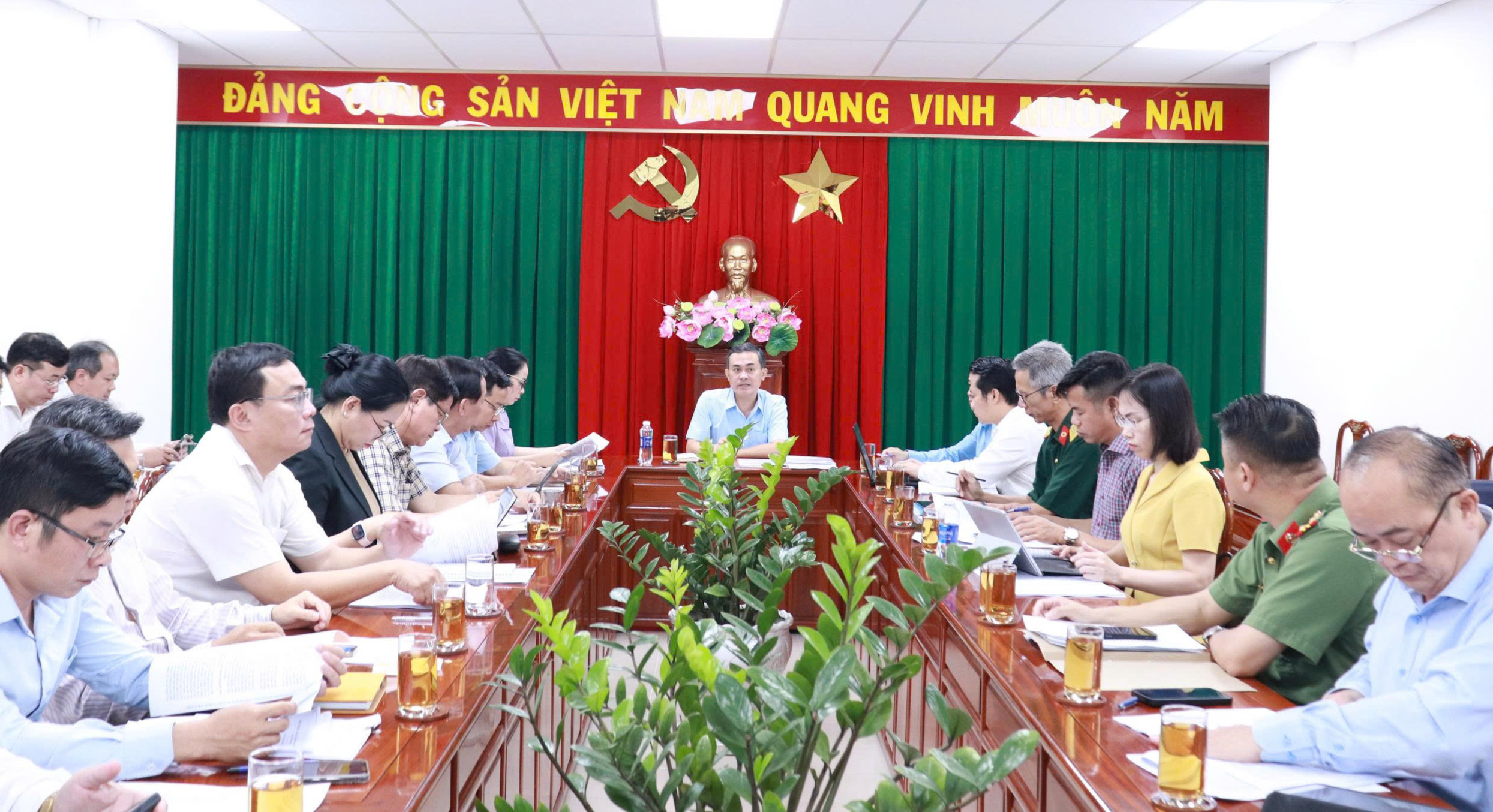 UBND TP. Đồng Nai làm việc với Sở Nhà cái HZ88.com tặng 88K trải nghiệm về khám Đăng Ký HZ888 Lì Xì 111K toàn dân và chuyển đổi số Sòng Bài Trực Tuyến HZ88.com